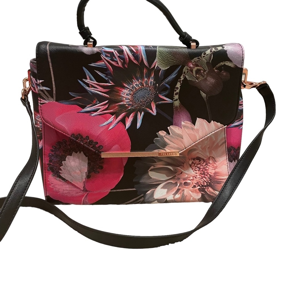 TED BAKER LONDON NEON POPPY LARGE
ENVELOPE TOTE HANDBAG W/ROSE GOLD
ACCENTS